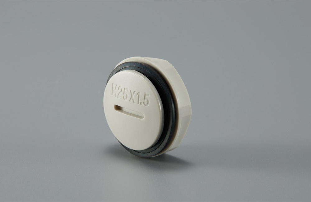 Nylon srew plugs